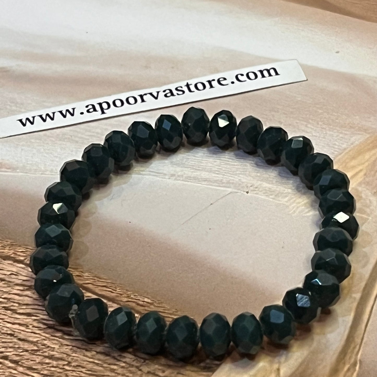 Green Glass healing Bracelet by by Crystall and Herbs