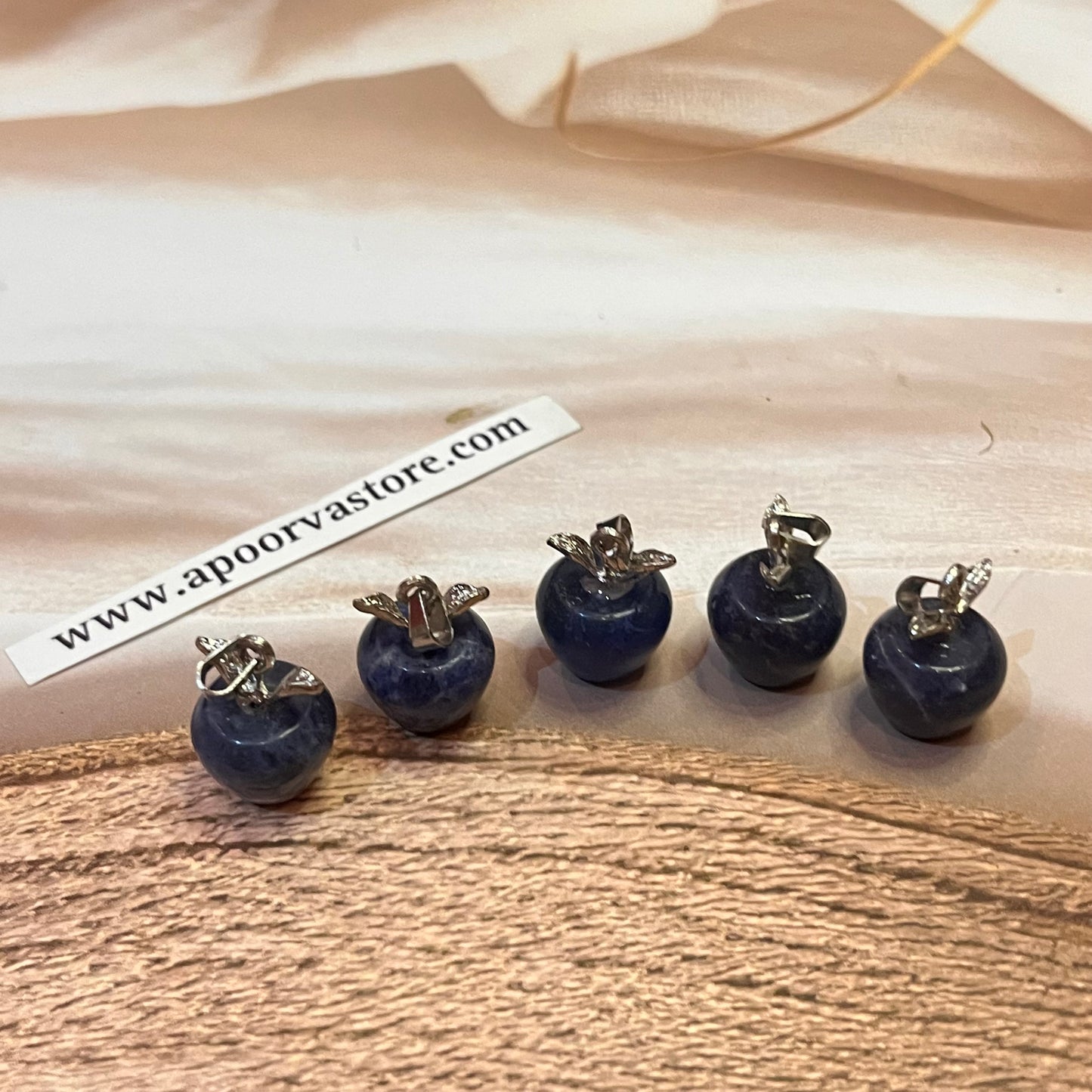 Lapis lazuli Apple Pendant by Crystall and Herbs