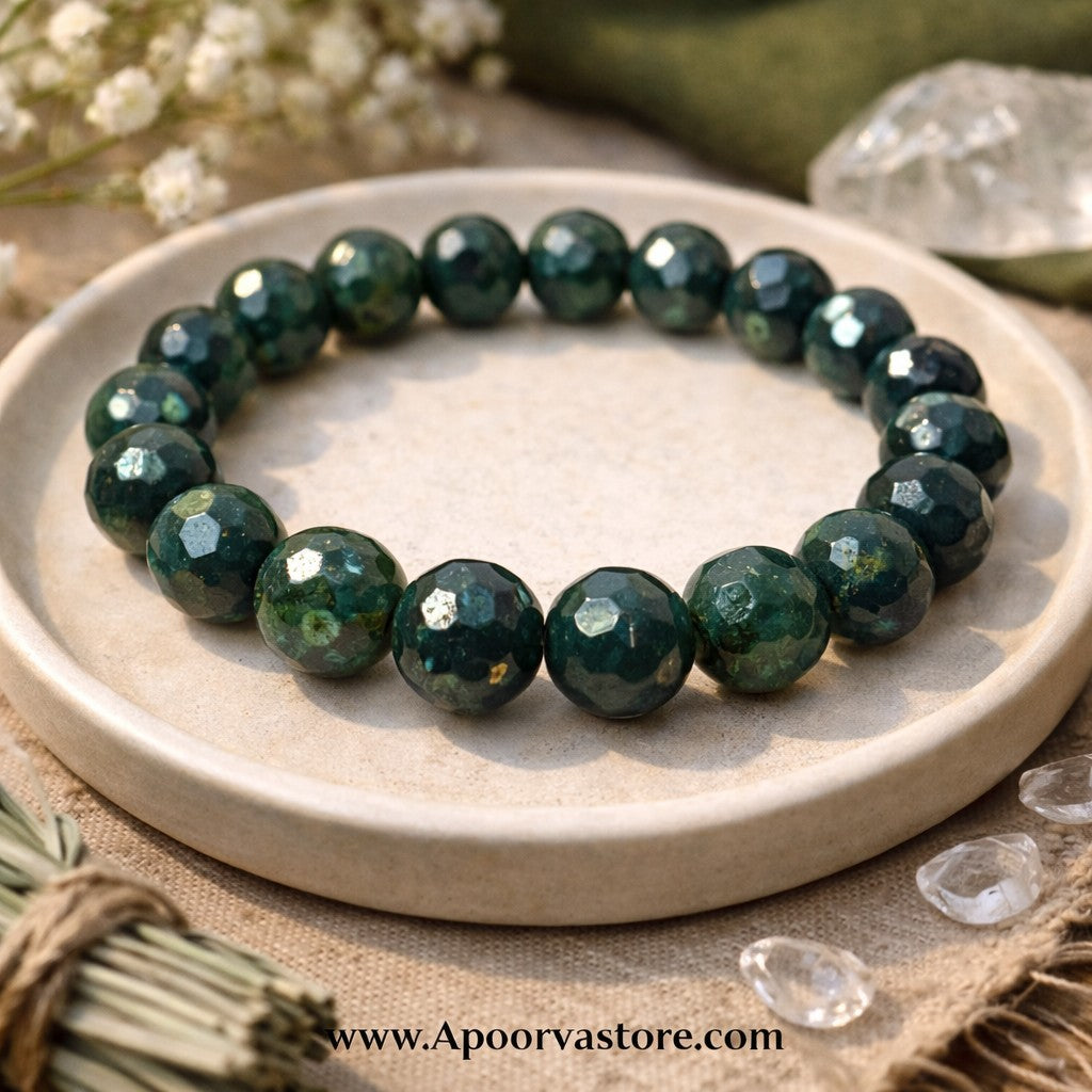 Premium Green Jade Bracelet 10mm Star Cut – Luck, Prosperity & Heart Healing Energy