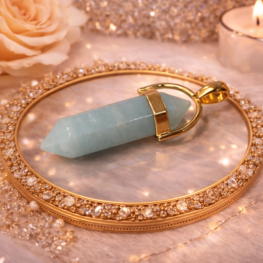 Aquamarine Pendant by Crystall and Herbs