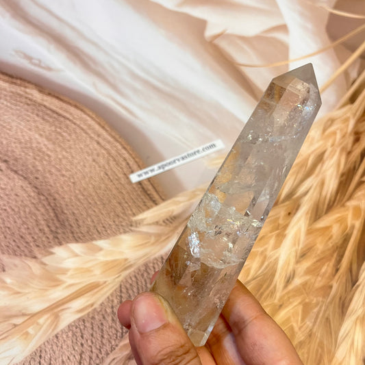 Clear Quartz Rod By crystall and Herbs