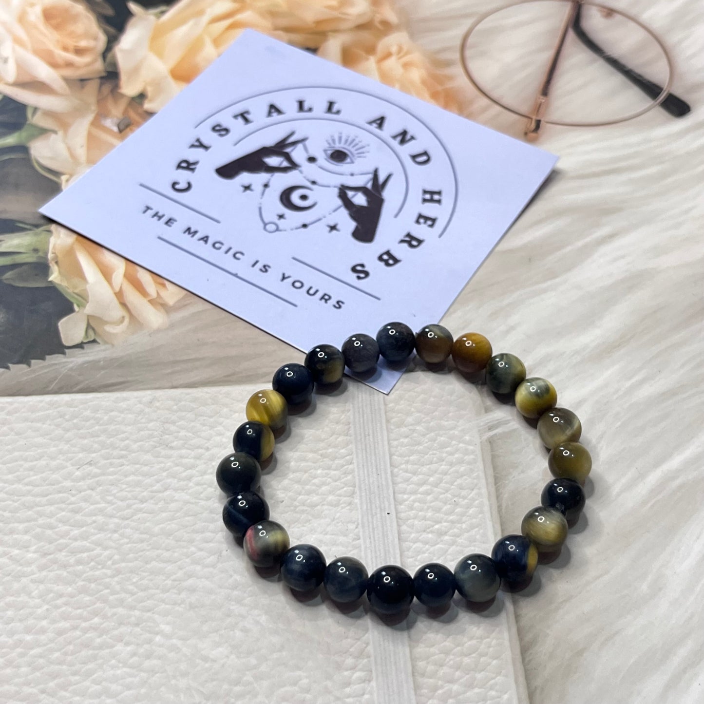 Gray Cats eye lehsunia Bracelet by Crystall and Herbs