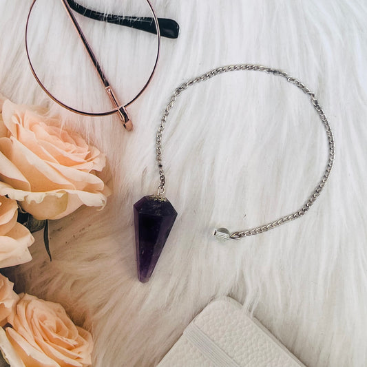 Amethyst Pendulum Divination by Crystall and Herbs