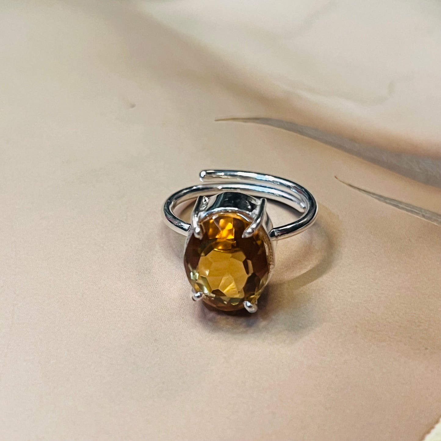 Citrine Wealth Ring by Crystall and Herbs