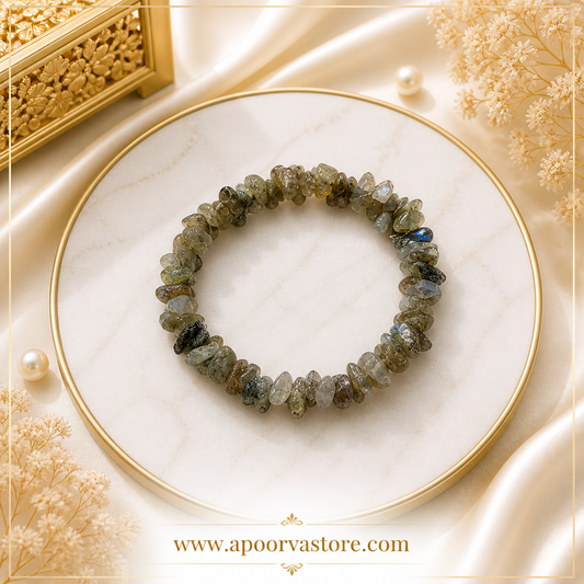 Labradorite Chip Bracelet handmade by Crystall and Herbs