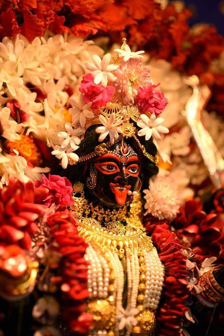 Maa kali Blessing Oil By Crystal and Herbs