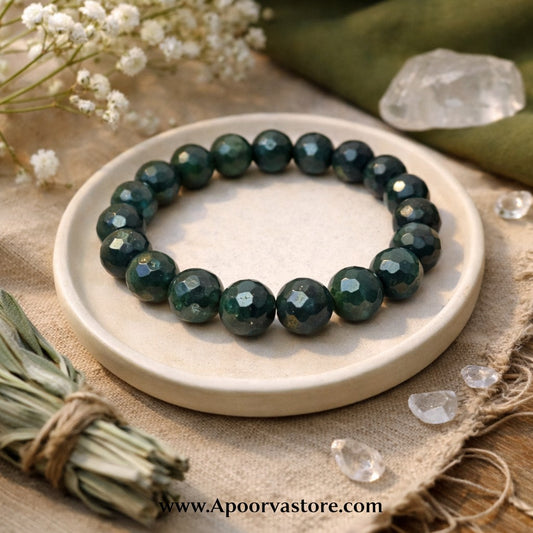 Premium Green Jade Bracelet 10mm Star Cut – Luck, Prosperity & Heart Healing Energy